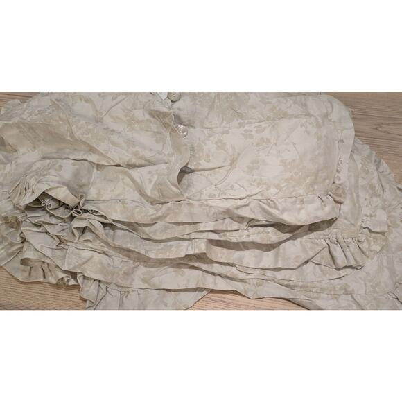 Bella‎ Notte Lillian accent throw pillow ruffled flange Winter White New - Picture 8 of 8